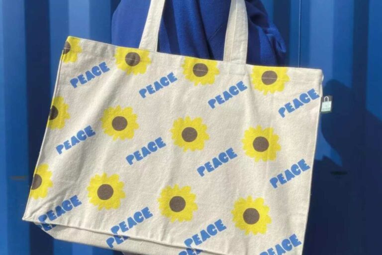 Shopping Bag - Bag Of Ethics Mathilda Cabanas Peace For Ukraine Reusable Shopping Bag
