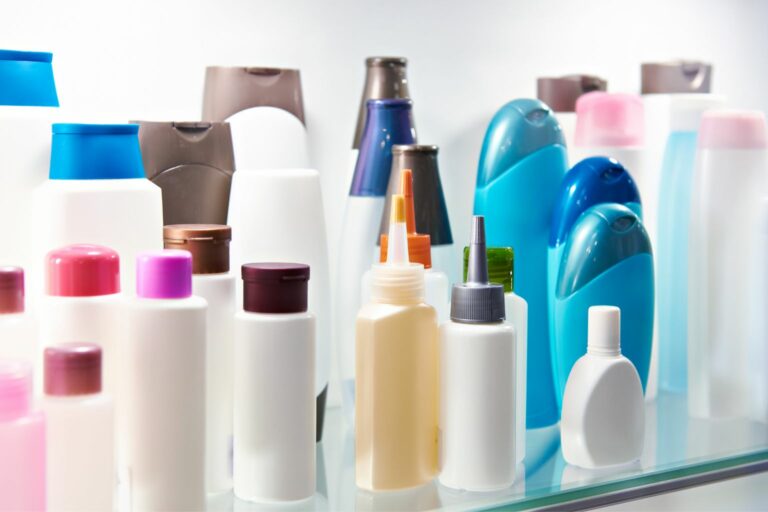 Sustainable Shampoo - 520 Million shampoo bottles are thrown away each year in the UK alone