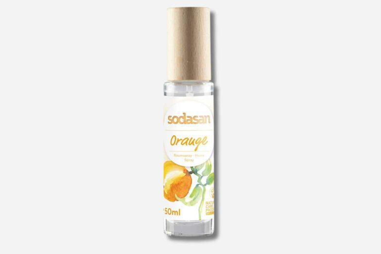 Sustainable Air Freshener - Sodasan Orange mist spray makes your room smell fantastic