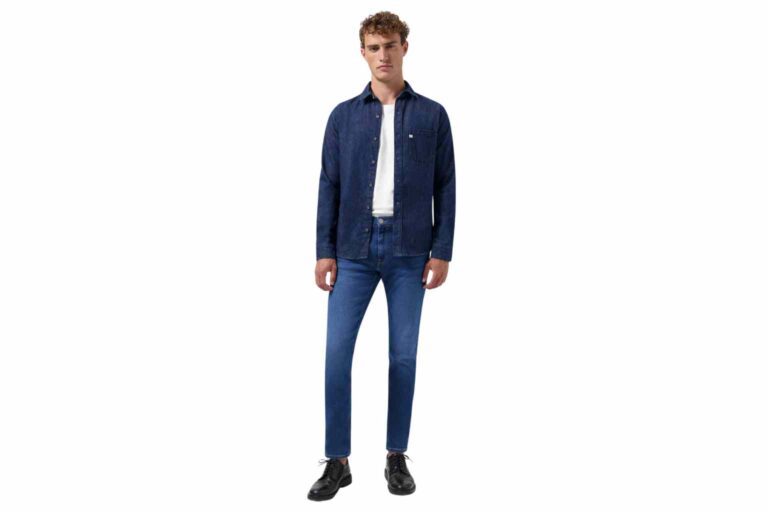 Sustainable Denim - Mid Jeans Daily Dunn stone indigo jeans and shirt two piece