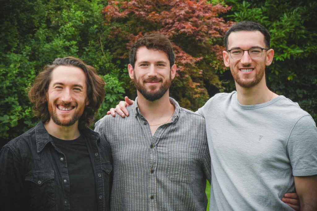 LinkyThinks - Brothers Dan, Oli and Alex were instrumental it making LinkyThink the global education phenomenon that it is today