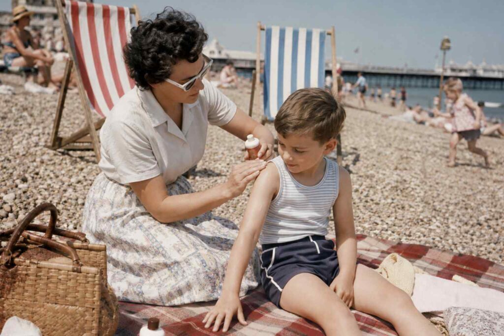Reef-Friendly Sunscreen - By the 1950s sunscreen was becoming commercially avaiable for the normal consumer and a whole host of environmental issues started to take shape
