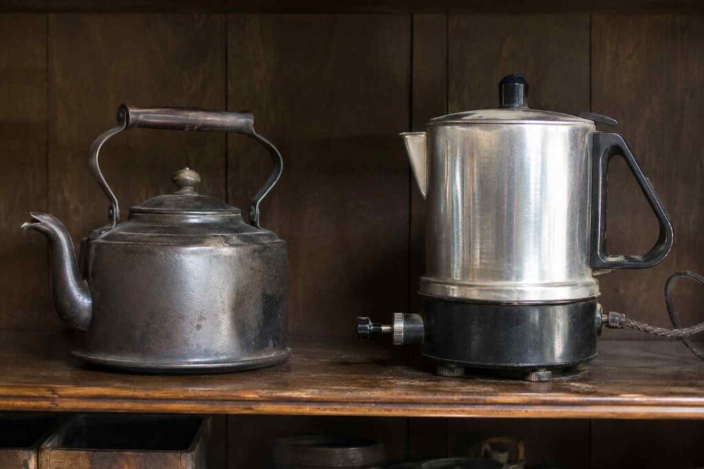Eco-Friendly Kettles - The first electric kettle was sold in Britain in the 1890s but things changed in 1922 when heating elements could work in the actual water